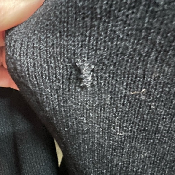 St. John knit sweater size 8 - Picture 5 of 5